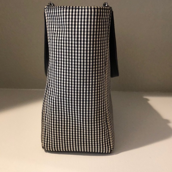 Kate Spade Purse - Picture 2 of 6